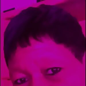 Meet your Posher, Elaine